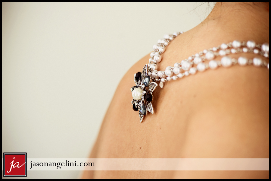 BMWgrnecklace1010