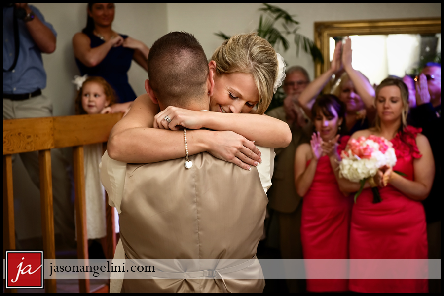CEWrfirstdancehug0312
