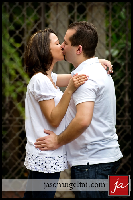JSEgkiss0312