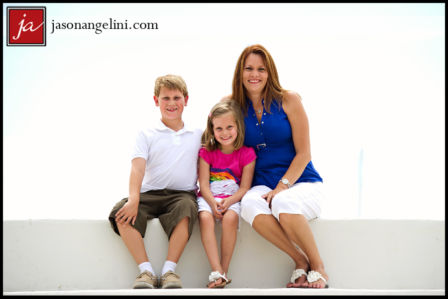 RFPwallwith mom0412