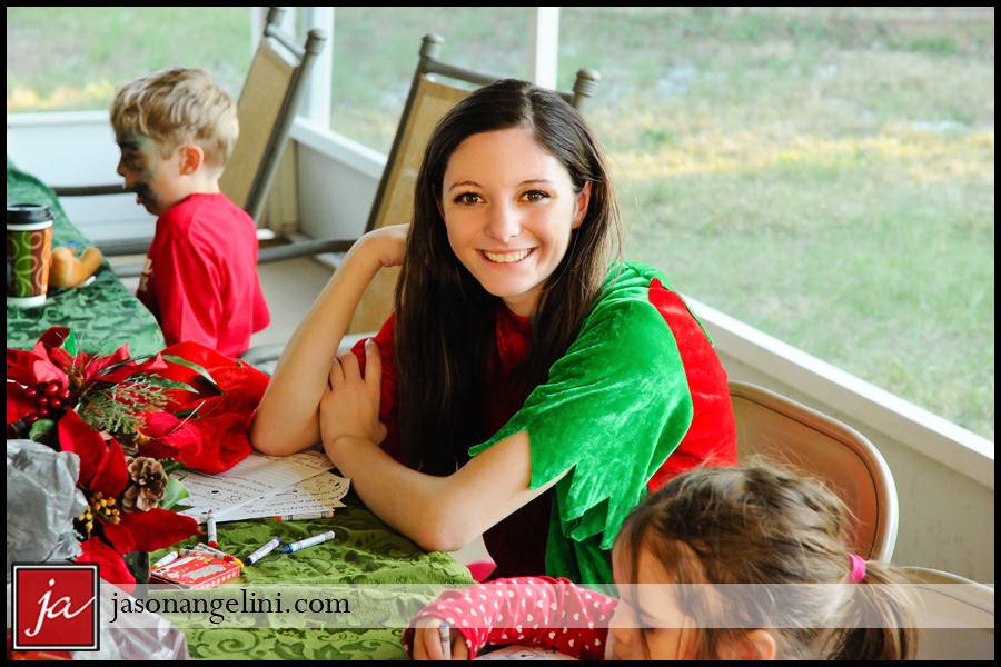 Santapartyc1213