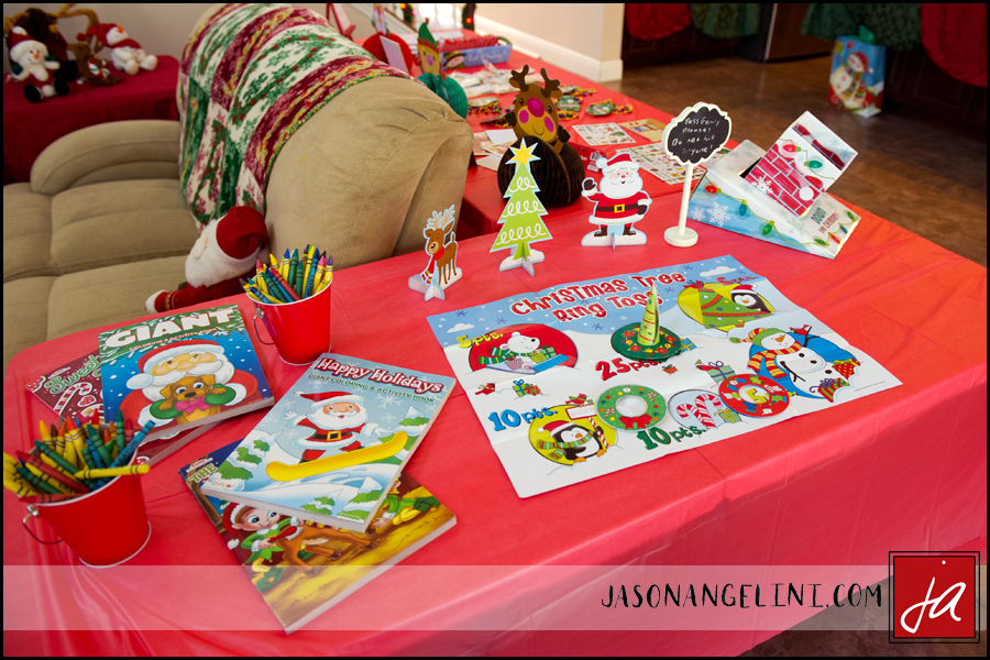 SantaPartyad1215