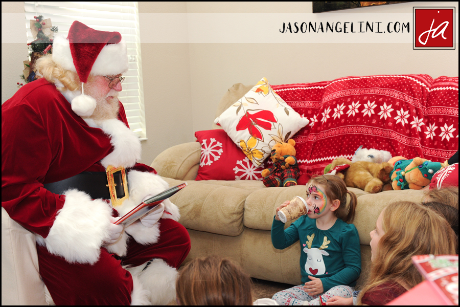 SantaPartyba1215