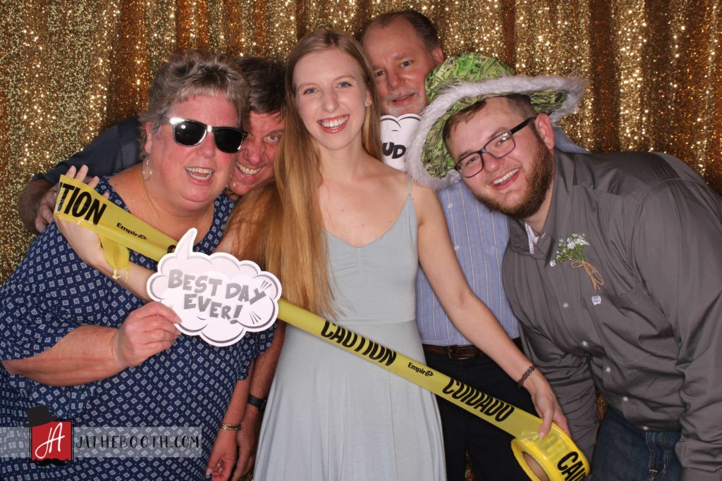 Wind-Song-Ranch-Photo-Booth