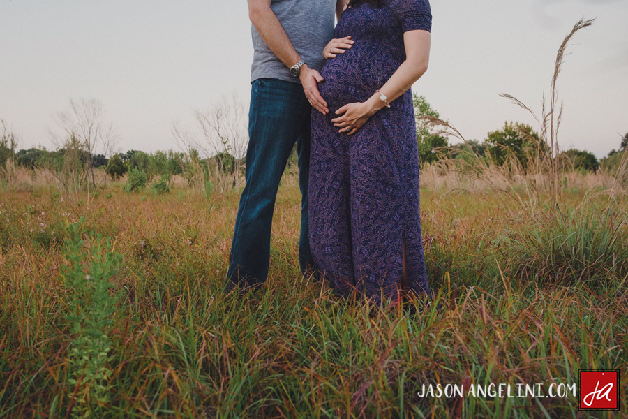 Lithia Maternity Session with Amber and Jonathan