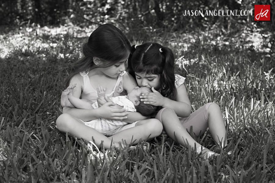 Newborn Session with Natalie and Vicente’s Third Daughter