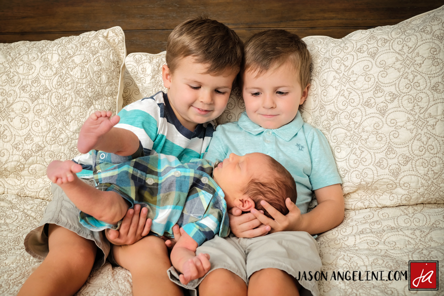 Lifestyle Newborn Session with Janelle and Mike’s Son