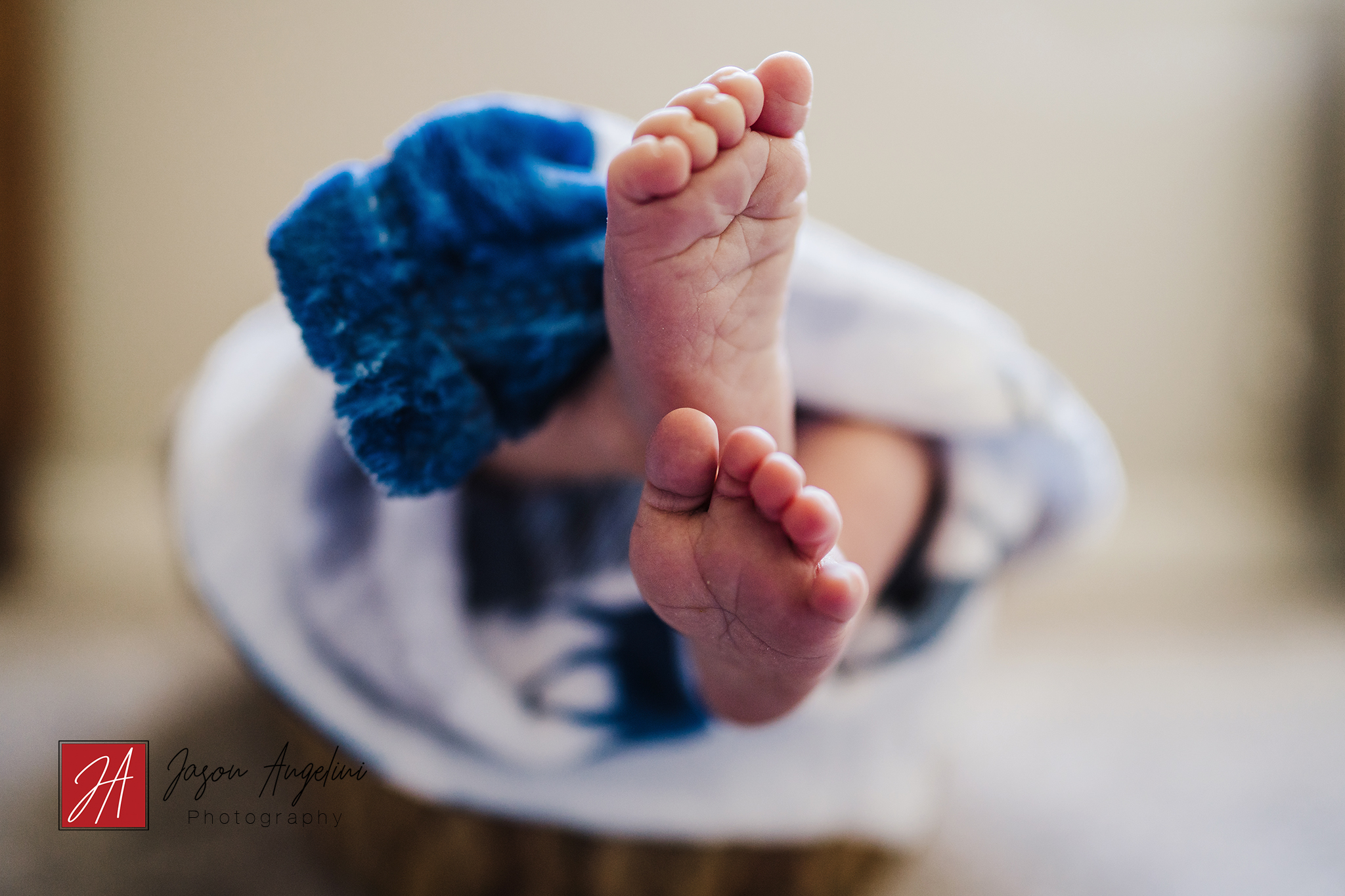 Newborn Session at Veletia and Blake’s Home