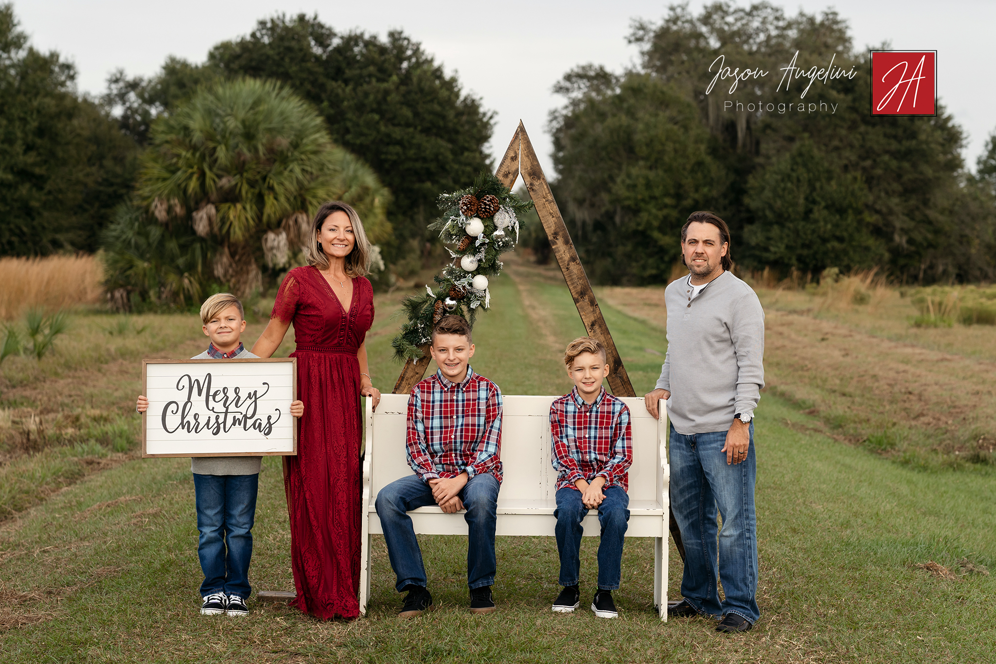 Holiday Mini Session Images 2021