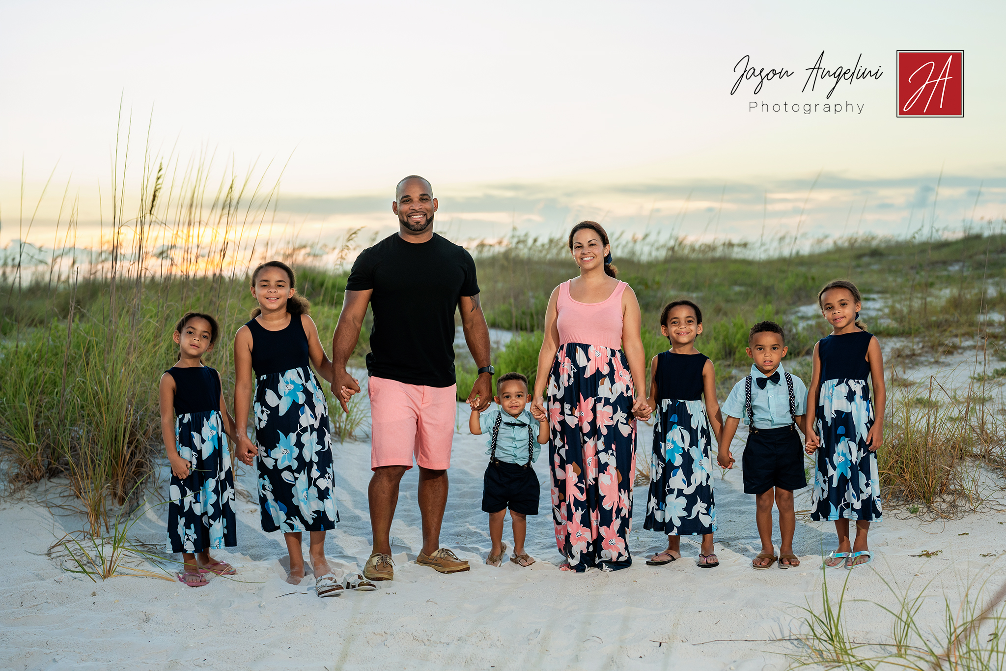 Anniversary Beach Session: Jessica and Roger’s Family